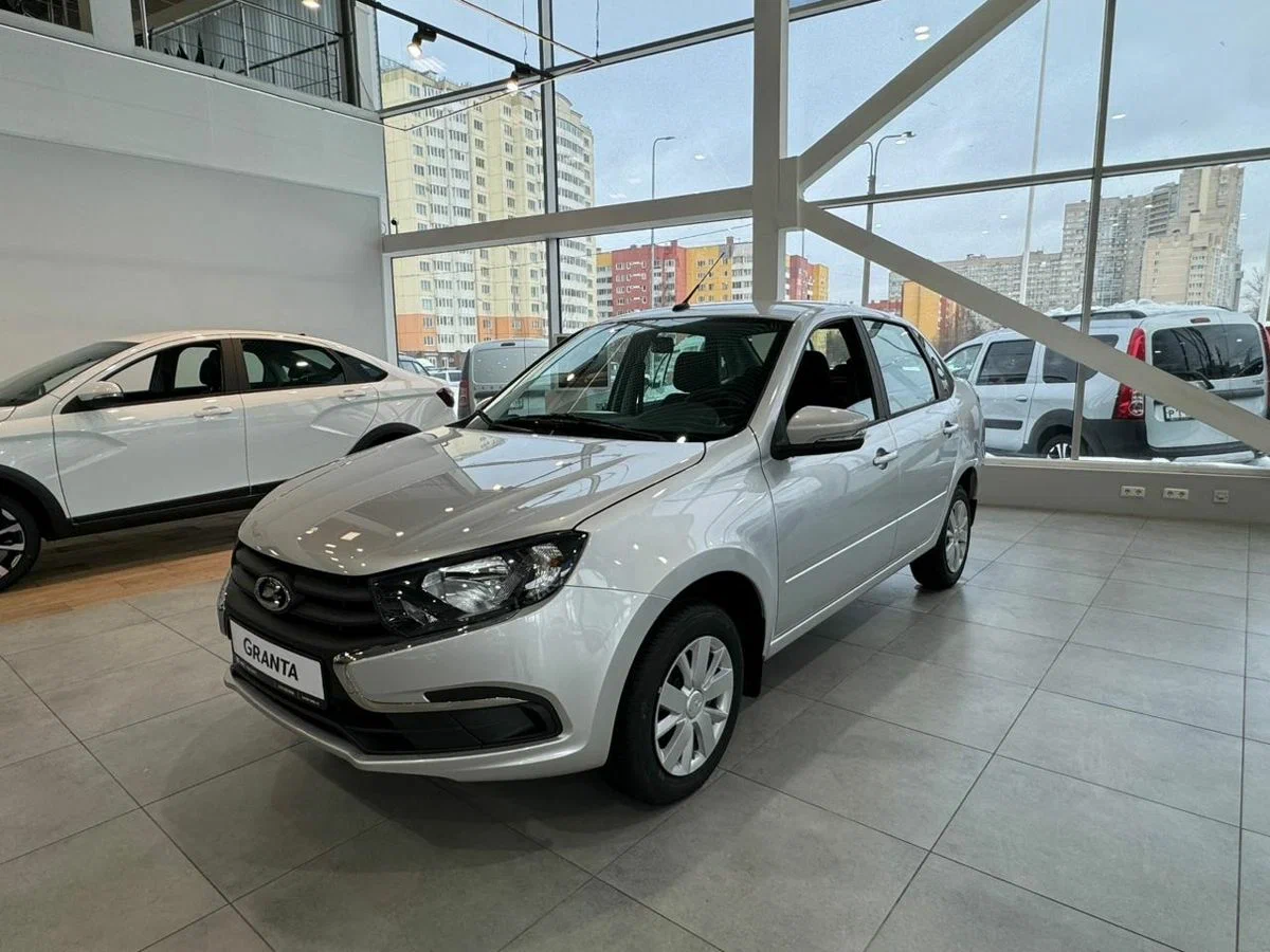 Lada Granta Седан в Краснодар - фото №1